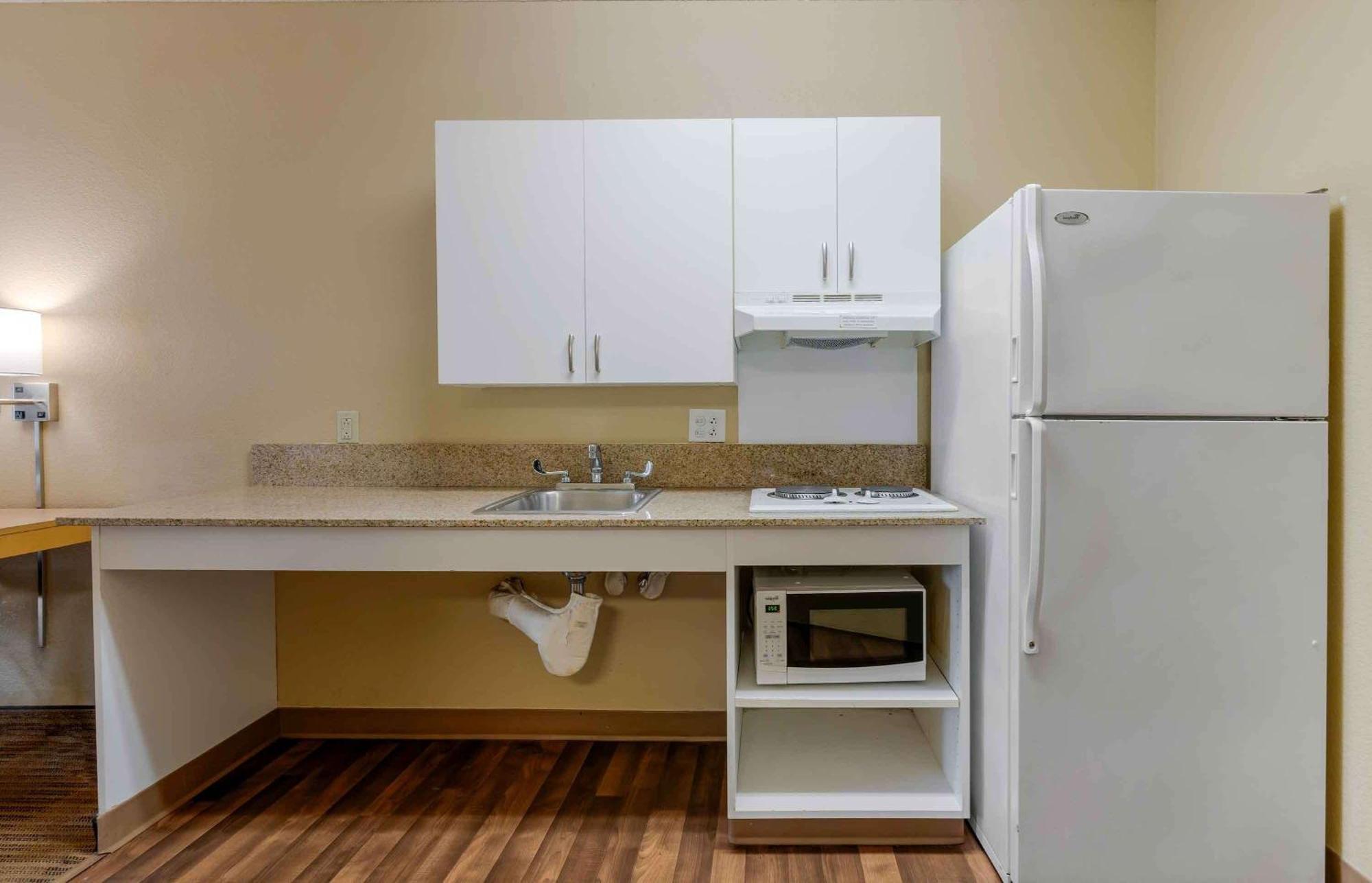 Extended Stay America Select Suites - Atlanta - Clairmont Exterior photo