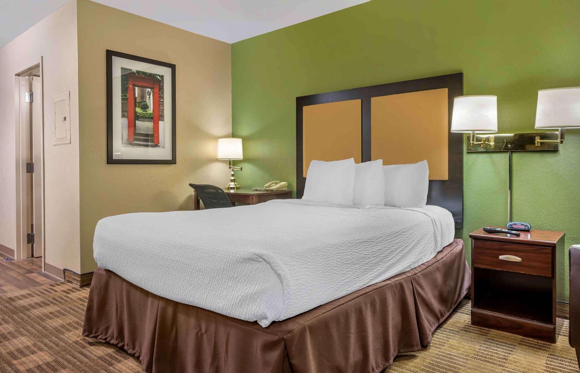 Extended Stay America Select Suites - Atlanta - Clairmont Exterior photo